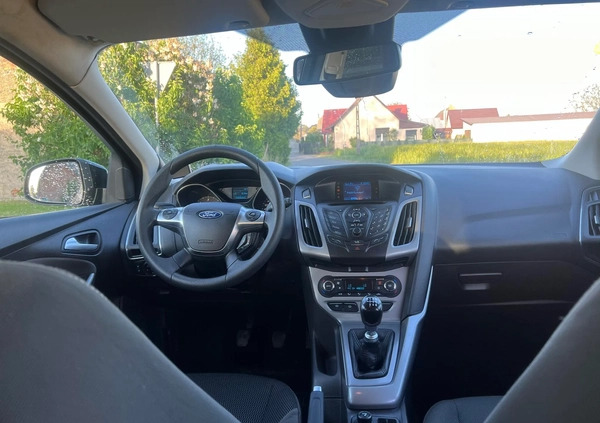 Ford Focus cena 19700 przebieg: 232048, rok produkcji 2011 z Pniewy małe 407